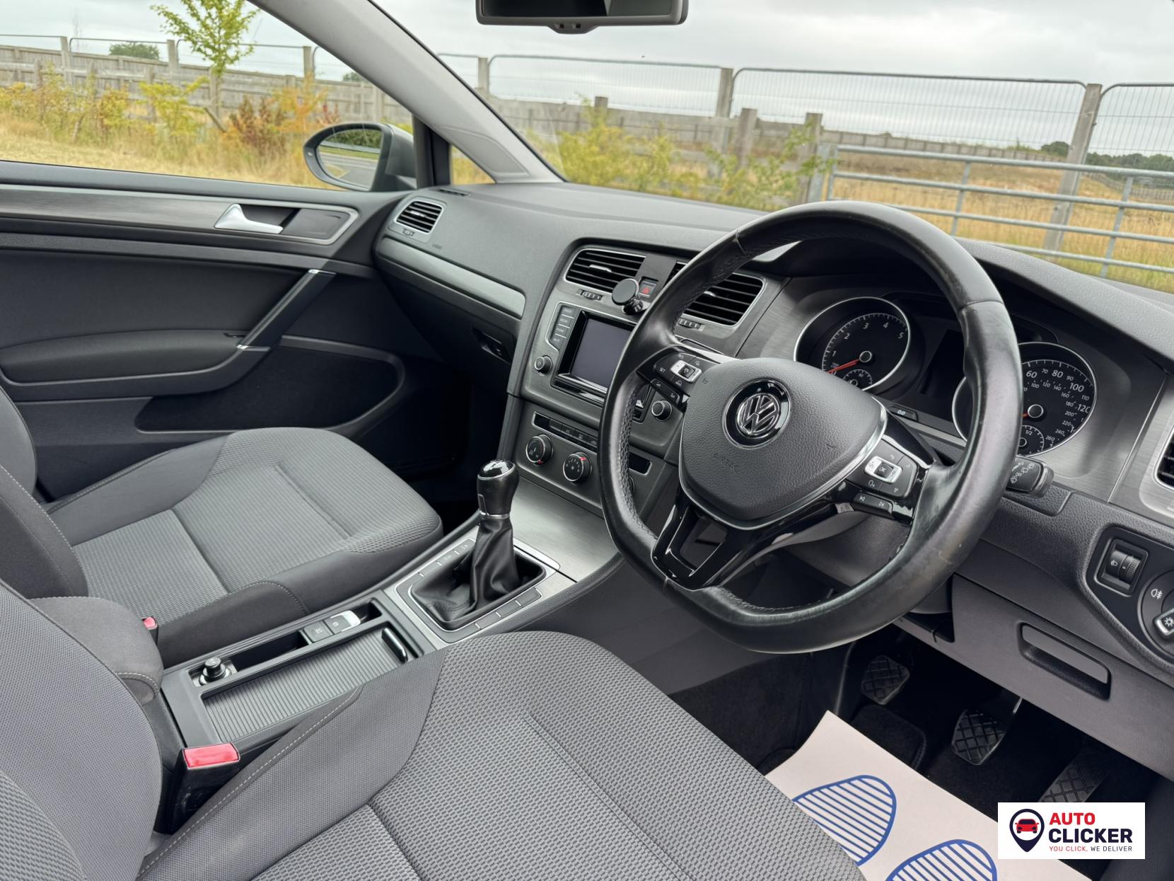 Volkswagen Golf 1.4 TSI BlueMotion Tech SE Hatchback 5dr Petrol Manual Euro 5 (s/s) (122 ps)
