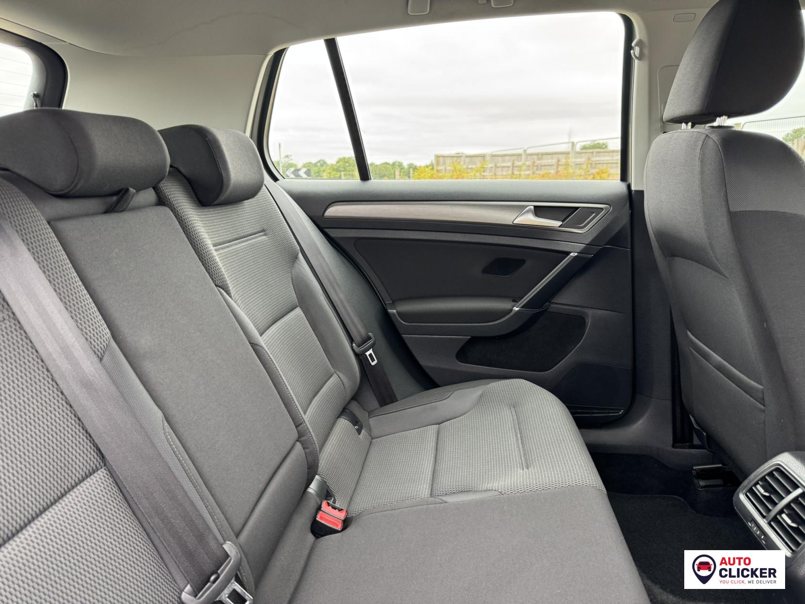 Volkswagen Golf 1.4 TSI BlueMotion Tech SE Hatchback 5dr Petrol Manual Euro 5 (s/s) (122 ps)