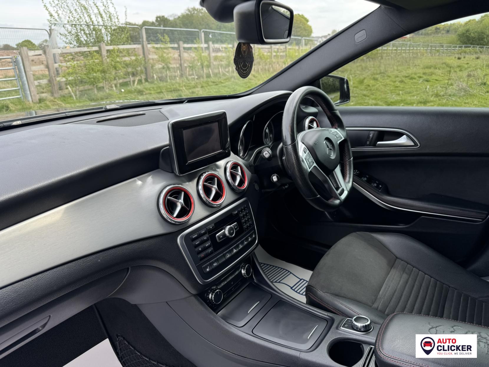 Mercedes-Benz GLA 2.1 GLA220 CDI AMG Line SUV 5dr Diesel 7G-DCT 4MATIC Euro 6 (s/s) (170 ps)