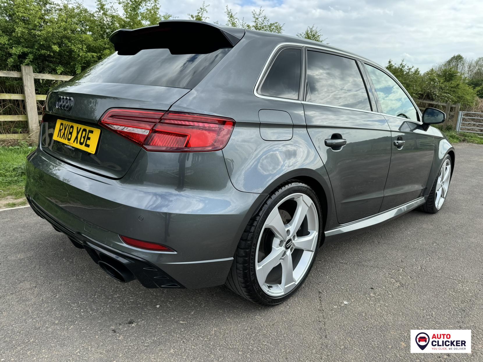 Audi RS3 2.5 TFSI Sportback 5dr Petrol S Tronic quattro Euro 6 (s/s) (400 ps)