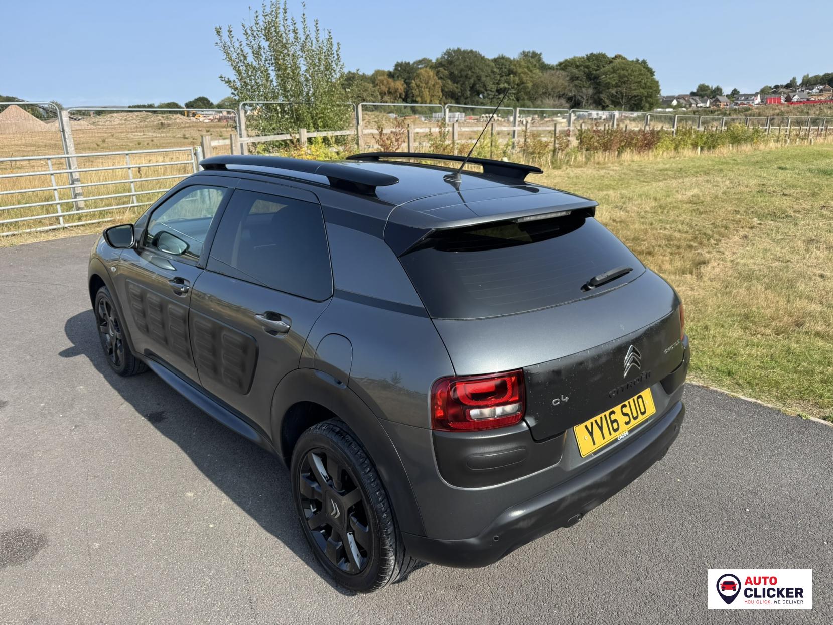 Citroen C4 Cactus 1.2 PureTech Flair Hatchback 5dr Petrol Manual Euro 6 (Euro 6) (82 ps)