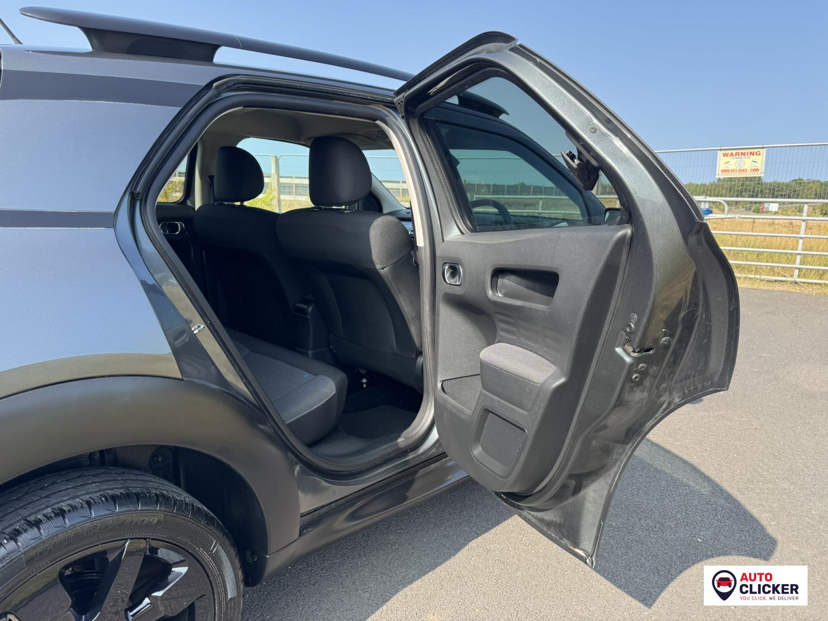 Citroen C4 Cactus 1.2 PureTech Flair Hatchback 5dr Petrol Manual Euro 6 (Euro 6) (82 ps)