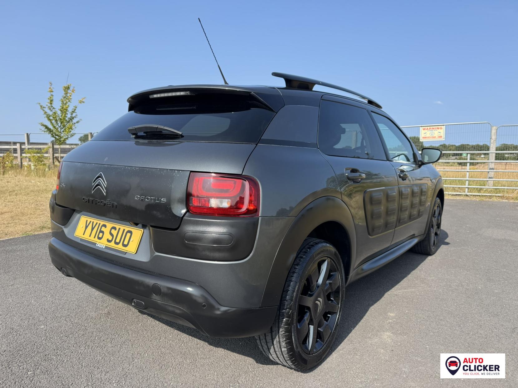 Citroen C4 Cactus 1.2 PureTech Flair Hatchback 5dr Petrol Manual Euro 6 (Euro 6) (82 ps)