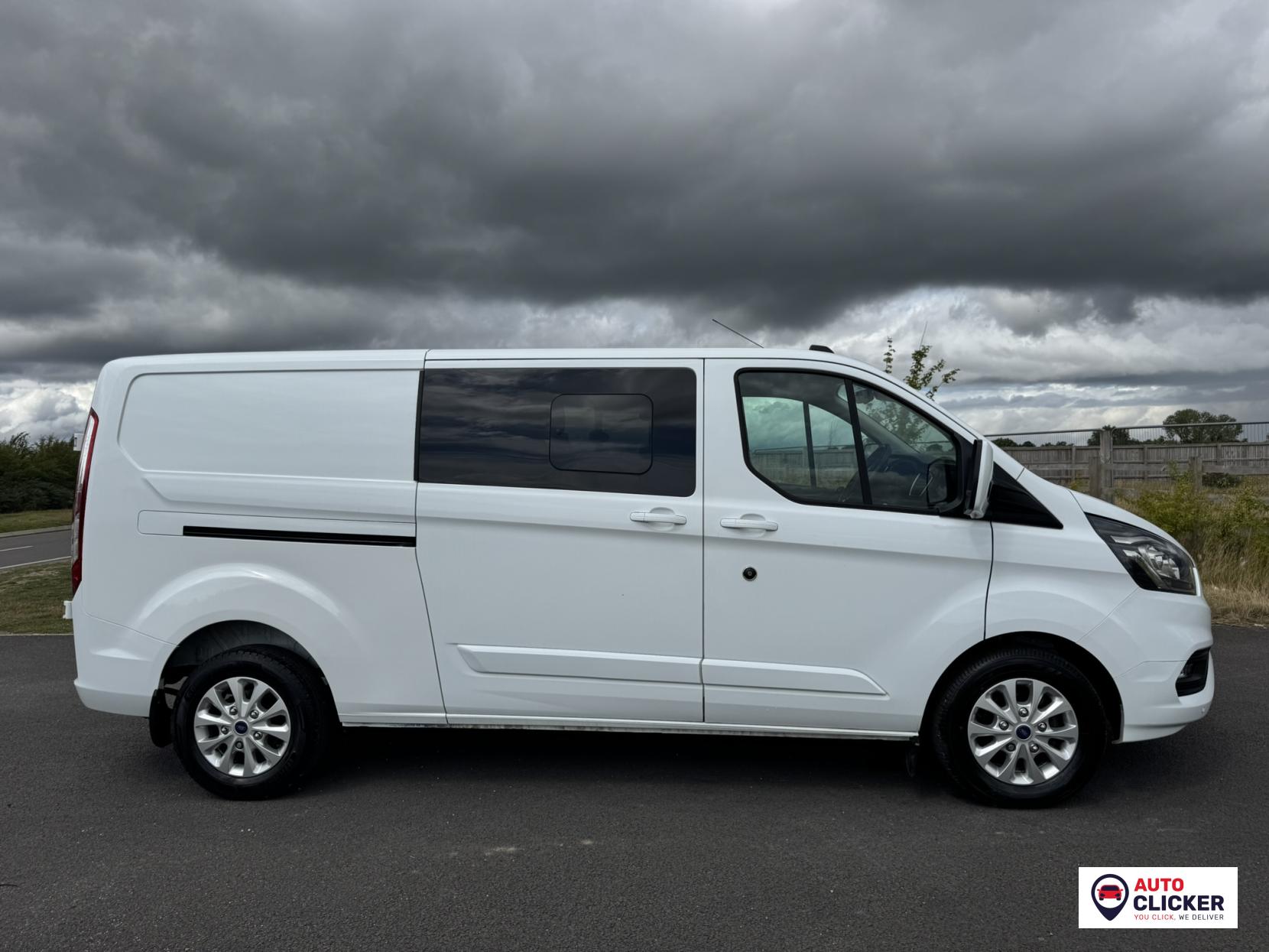 Ford Transit Custom 2.0 300 EcoBlue Limited Crew Van Double Cab 5dr Diesel Manual L2 H1 Euro 6 (s/s) (130 ps)