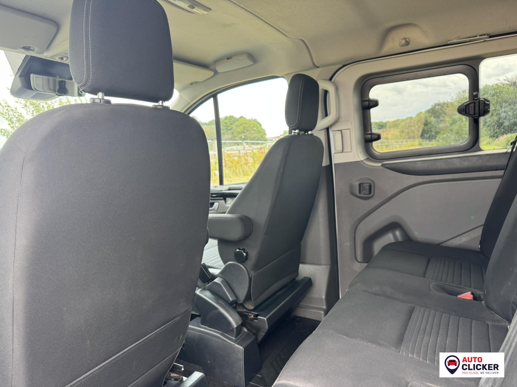 Ford Transit Custom 2.0 300 EcoBlue Limited Crew Van Double Cab 5dr Diesel Manual L2 H1 Euro 6 (s/s) (130 ps)