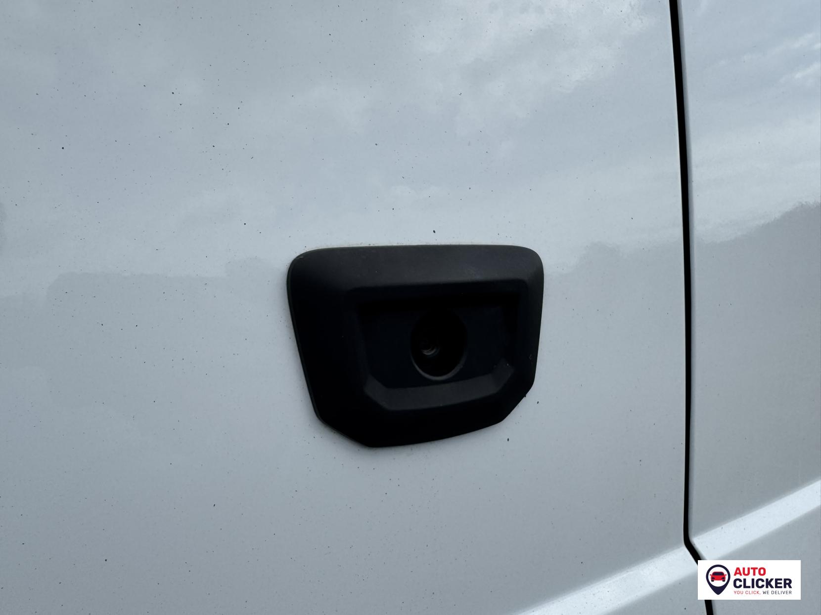 Ford Transit Custom 2.0 300 EcoBlue Limited Crew Van Double Cab 5dr Diesel Manual L2 H1 Euro 6 (s/s) (130 ps)