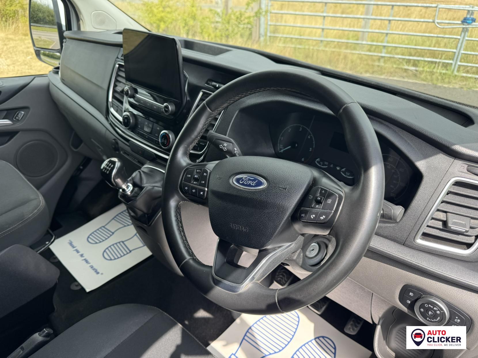 Ford Transit Custom 2.0 300 EcoBlue Limited Crew Van Double Cab 5dr Diesel Manual L2 H1 Euro 6 (s/s) (130 ps)
