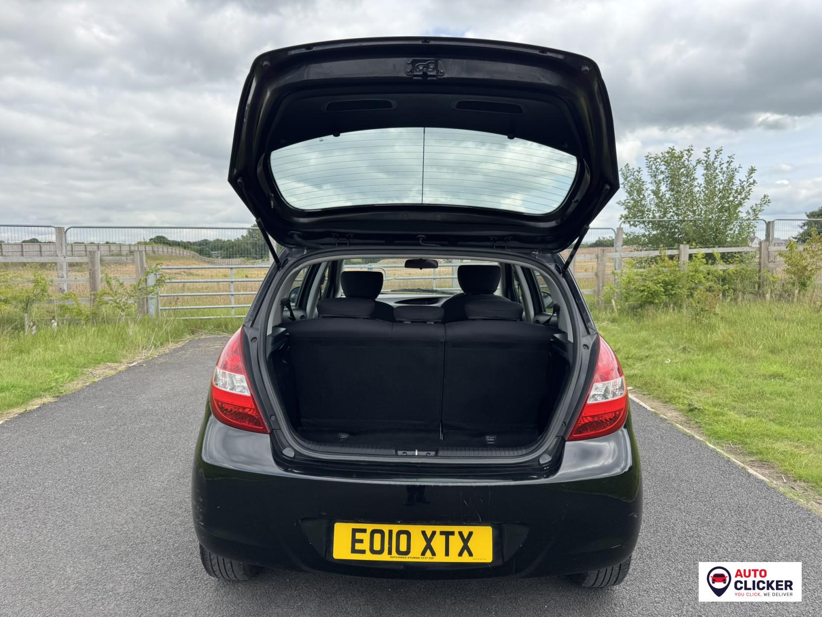 Hyundai i20 1.2 Comfort Hatchback 5dr Petrol Manual Euro 4 (77 bhp)