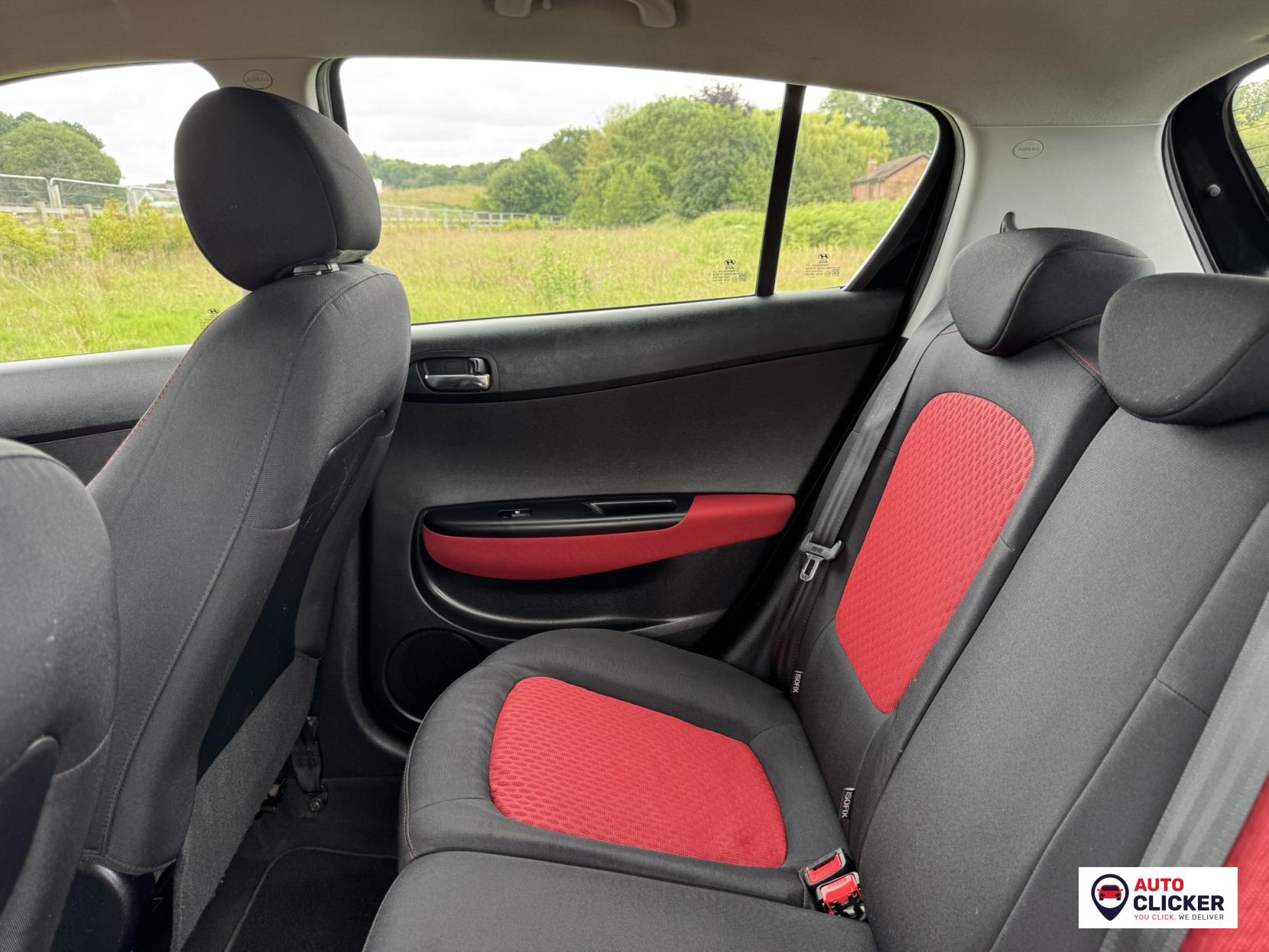 Hyundai i20 1.2 Comfort Hatchback 5dr Petrol Manual Euro 4 (77 bhp)