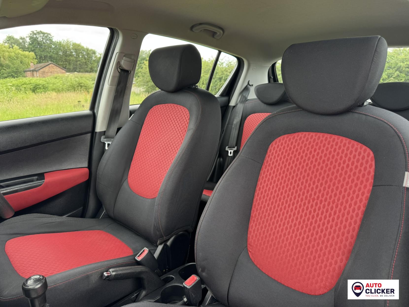 Hyundai i20 1.2 Comfort Hatchback 5dr Petrol Manual Euro 4 (77 bhp)