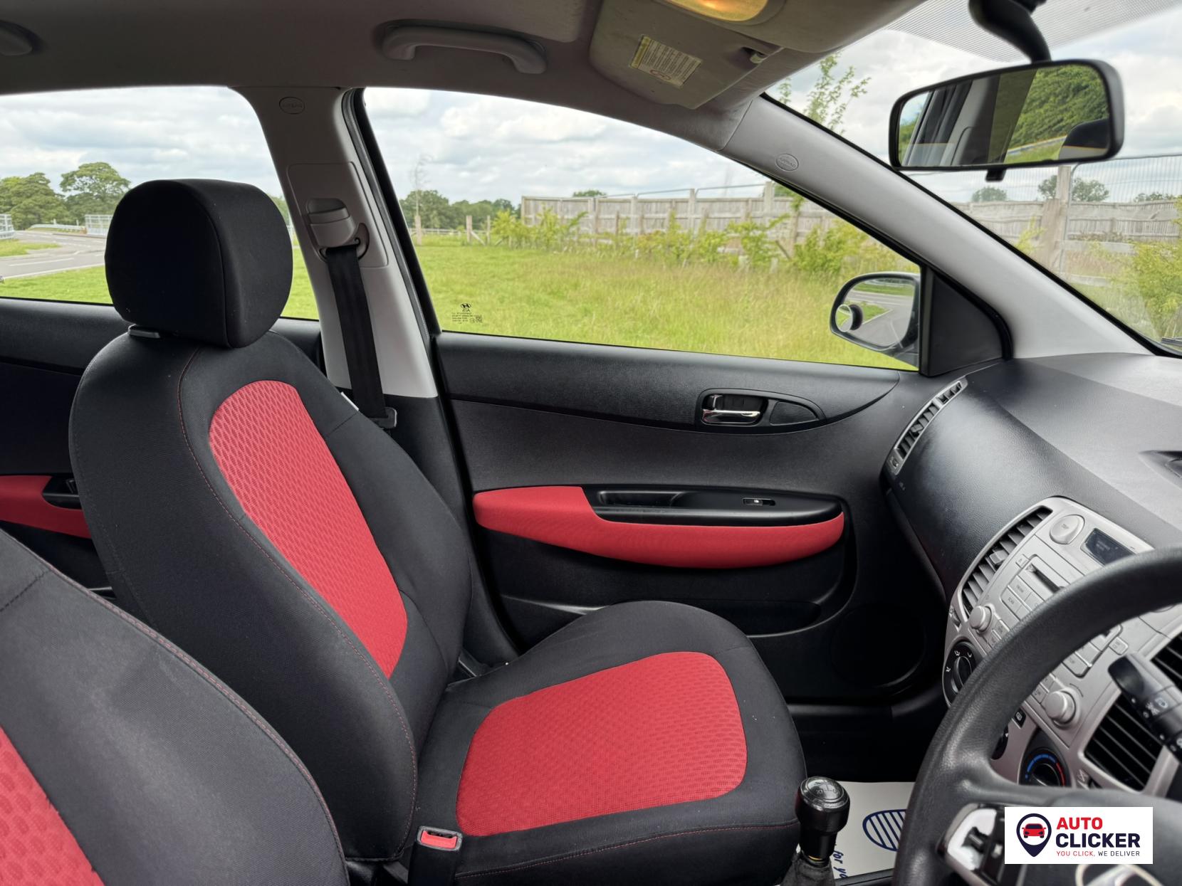 Hyundai i20 1.2 Comfort Hatchback 5dr Petrol Manual Euro 4 (77 bhp)