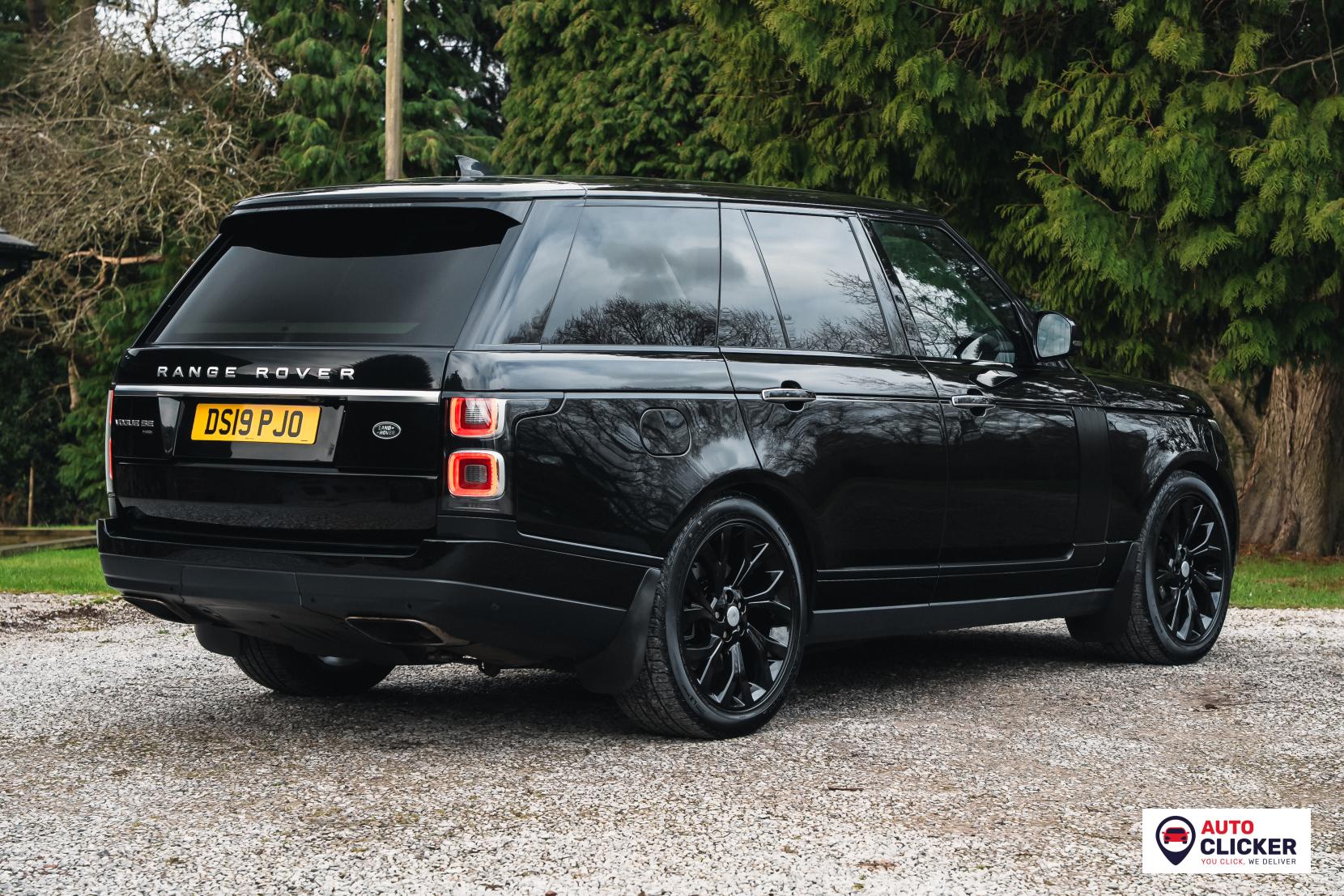 Land Rover Range Rover 2.0 P400e 12.4kWh GPF Vogue SE SUV 5dr Petrol Plug-in Hybrid Auto 4WD Euro 6 (s/s) (404 ps)