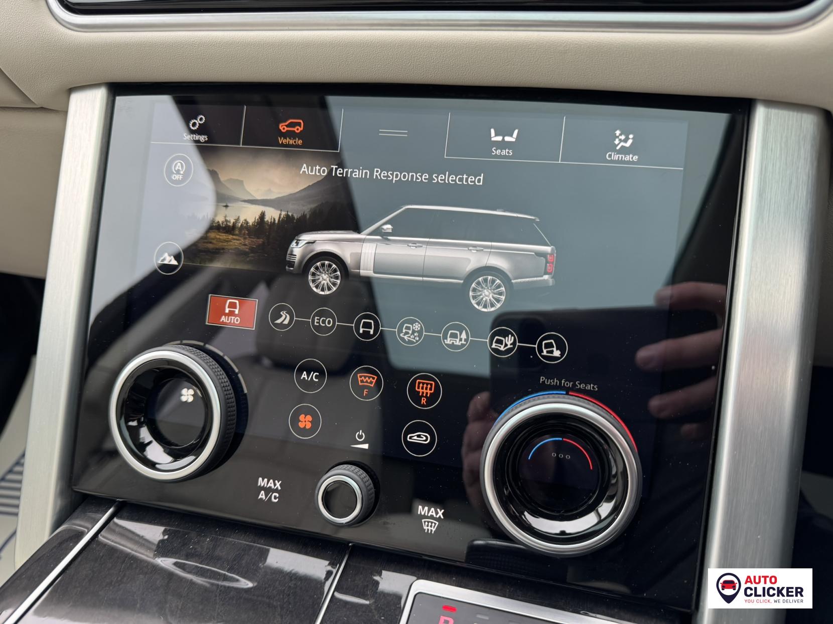 Land Rover Range Rover 2.0 P400e 12.4kWh GPF Vogue SE SUV 5dr Petrol Plug-in Hybrid Auto 4WD Euro 6 (s/s) (404 ps)