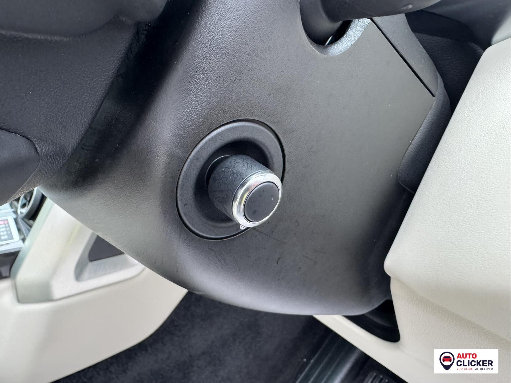 Land Rover Range Rover 2.0 P400e 12.4kWh GPF Vogue SE SUV 5dr Petrol Plug-in Hybrid Auto 4WD Euro 6 (s/s) (404 ps)