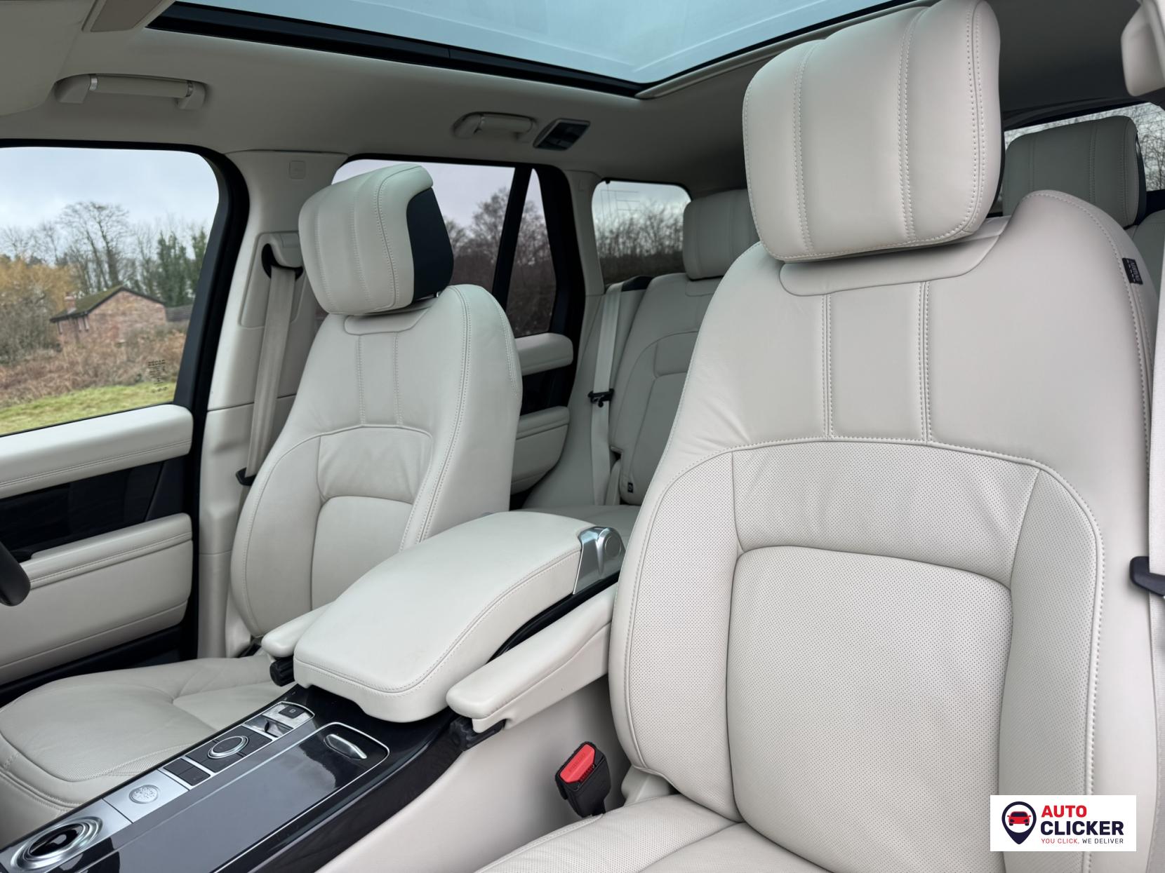 Land Rover Range Rover 2.0 P400e 12.4kWh GPF Vogue SE SUV 5dr Petrol Plug-in Hybrid Auto 4WD Euro 6 (s/s) (404 ps)