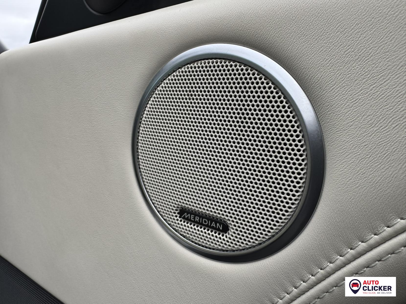 Land Rover Range Rover 2.0 P400e 12.4kWh GPF Vogue SE SUV 5dr Petrol Plug-in Hybrid Auto 4WD Euro 6 (s/s) (404 ps)