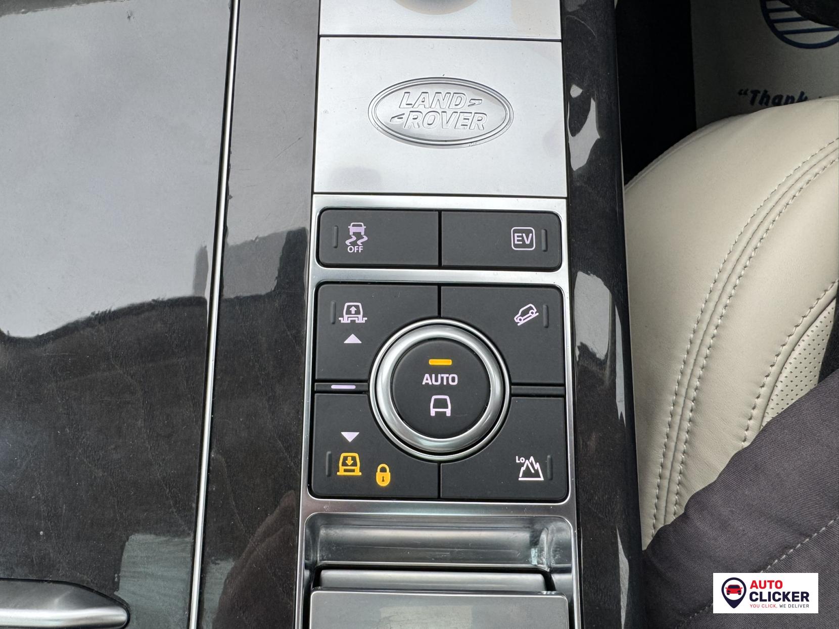 Land Rover Range Rover 2.0 P400e 12.4kWh GPF Vogue SE SUV 5dr Petrol Plug-in Hybrid Auto 4WD Euro 6 (s/s) (404 ps)