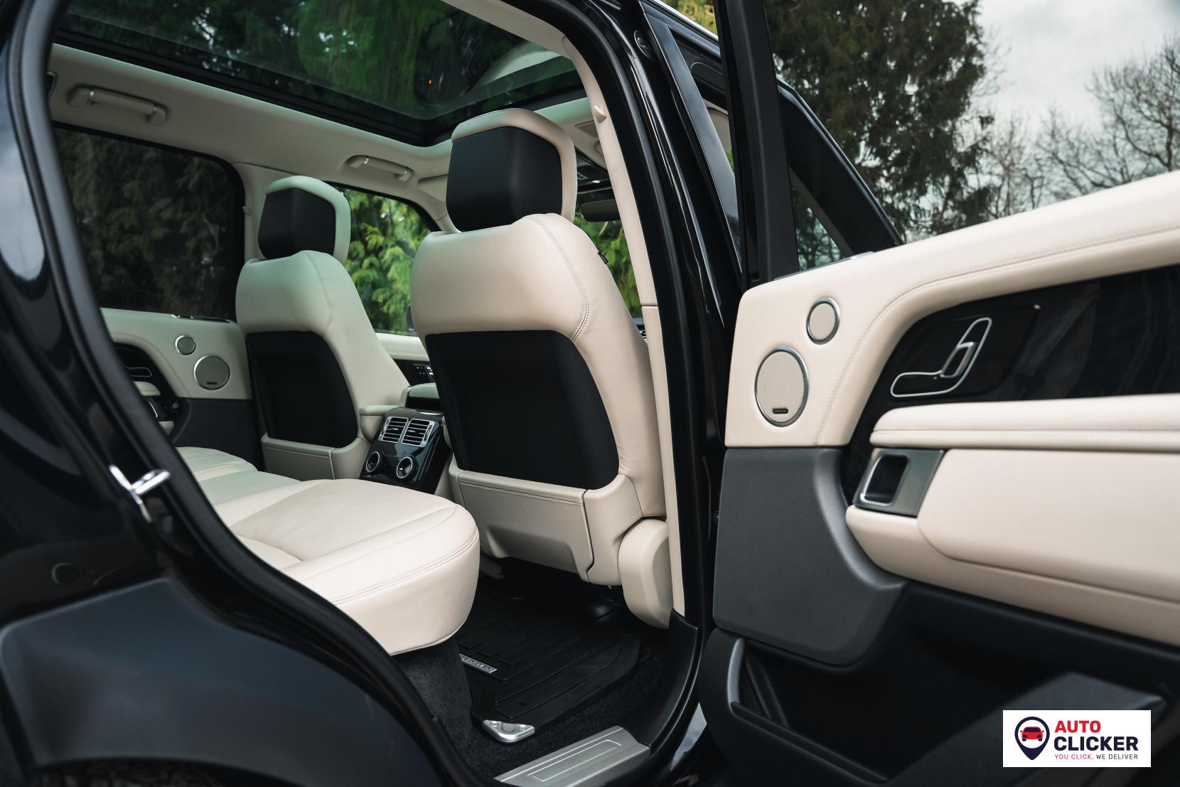 Land Rover Range Rover 2.0 P400e 12.4kWh GPF Vogue SE SUV 5dr Petrol Plug-in Hybrid Auto 4WD Euro 6 (s/s) (404 ps)