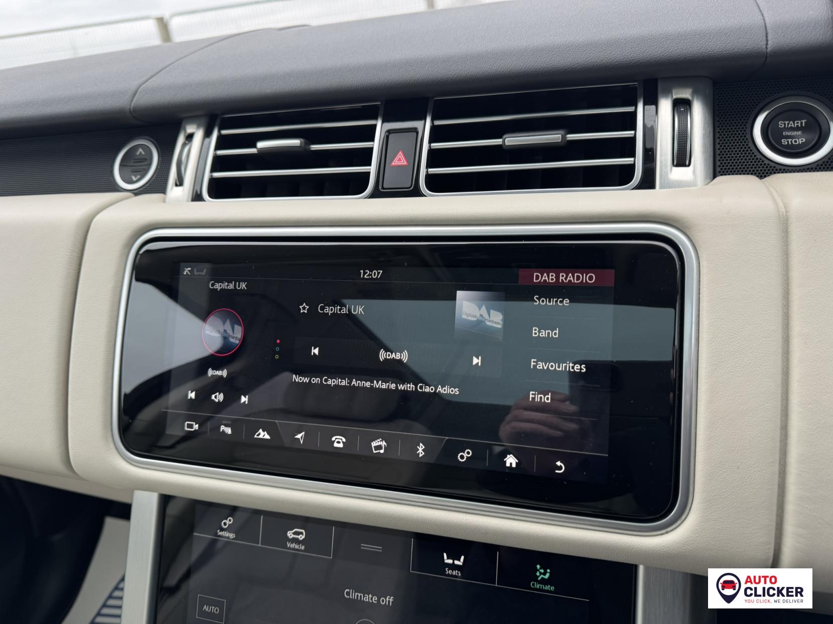 Land Rover Range Rover 2.0 P400e 12.4kWh GPF Vogue SE SUV 5dr Petrol Plug-in Hybrid Auto 4WD Euro 6 (s/s) (404 ps)