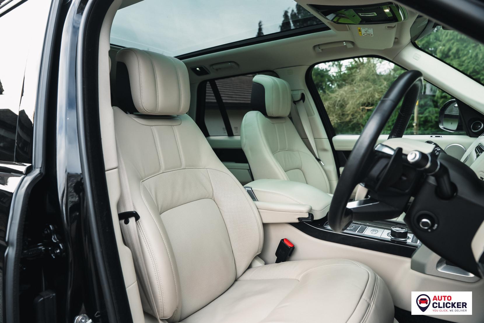 Land Rover Range Rover 2.0 P400e 12.4kWh GPF Vogue SE SUV 5dr Petrol Plug-in Hybrid Auto 4WD Euro 6 (s/s) (404 ps)