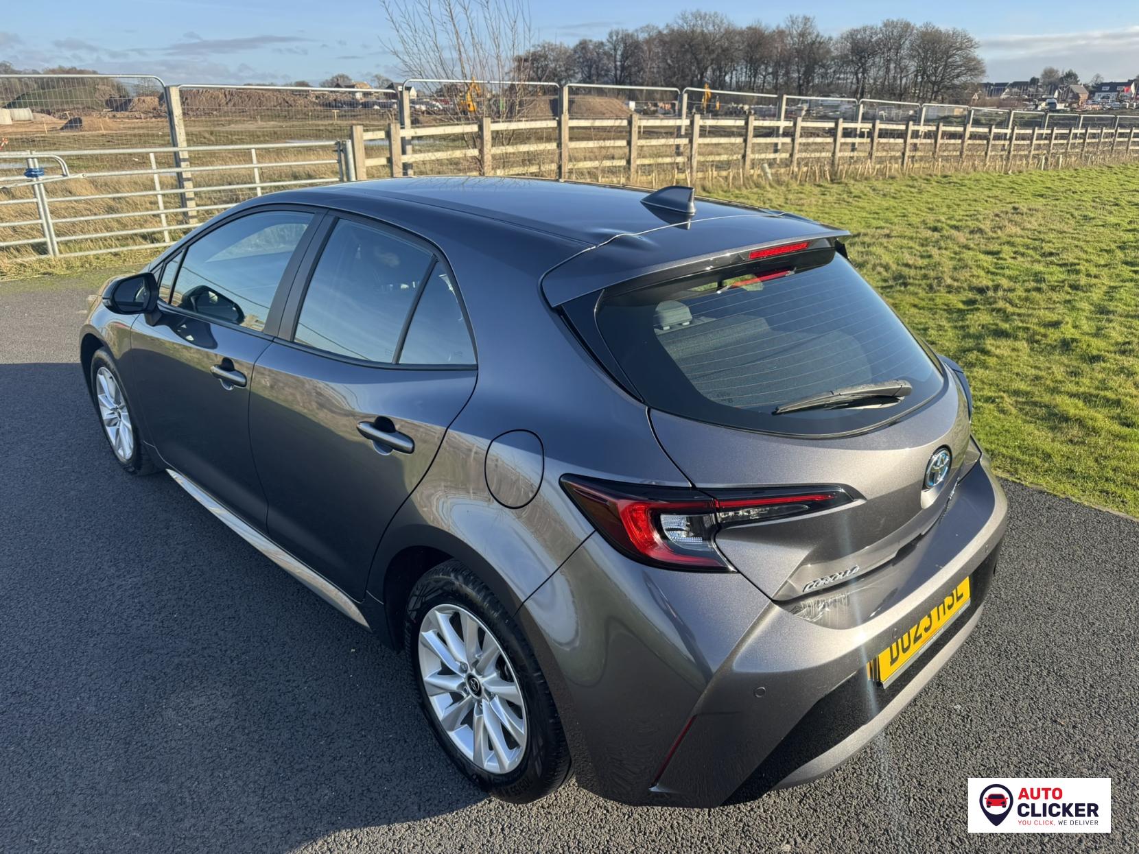 Toyota Corolla 1.8 VVT-h Icon Hatchback 5dr Petrol Hybrid CVT Euro 6 (s/s) (140 ps)