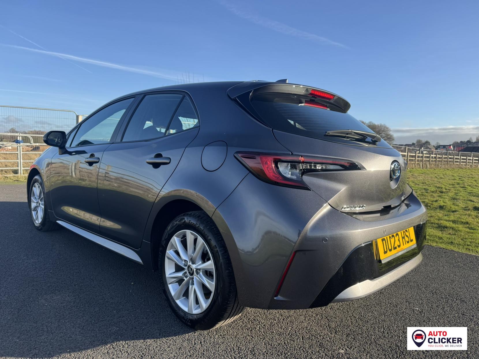 Toyota Corolla 1.8 VVT-h Icon Hatchback 5dr Petrol Hybrid CVT Euro 6 (s/s) (140 ps)