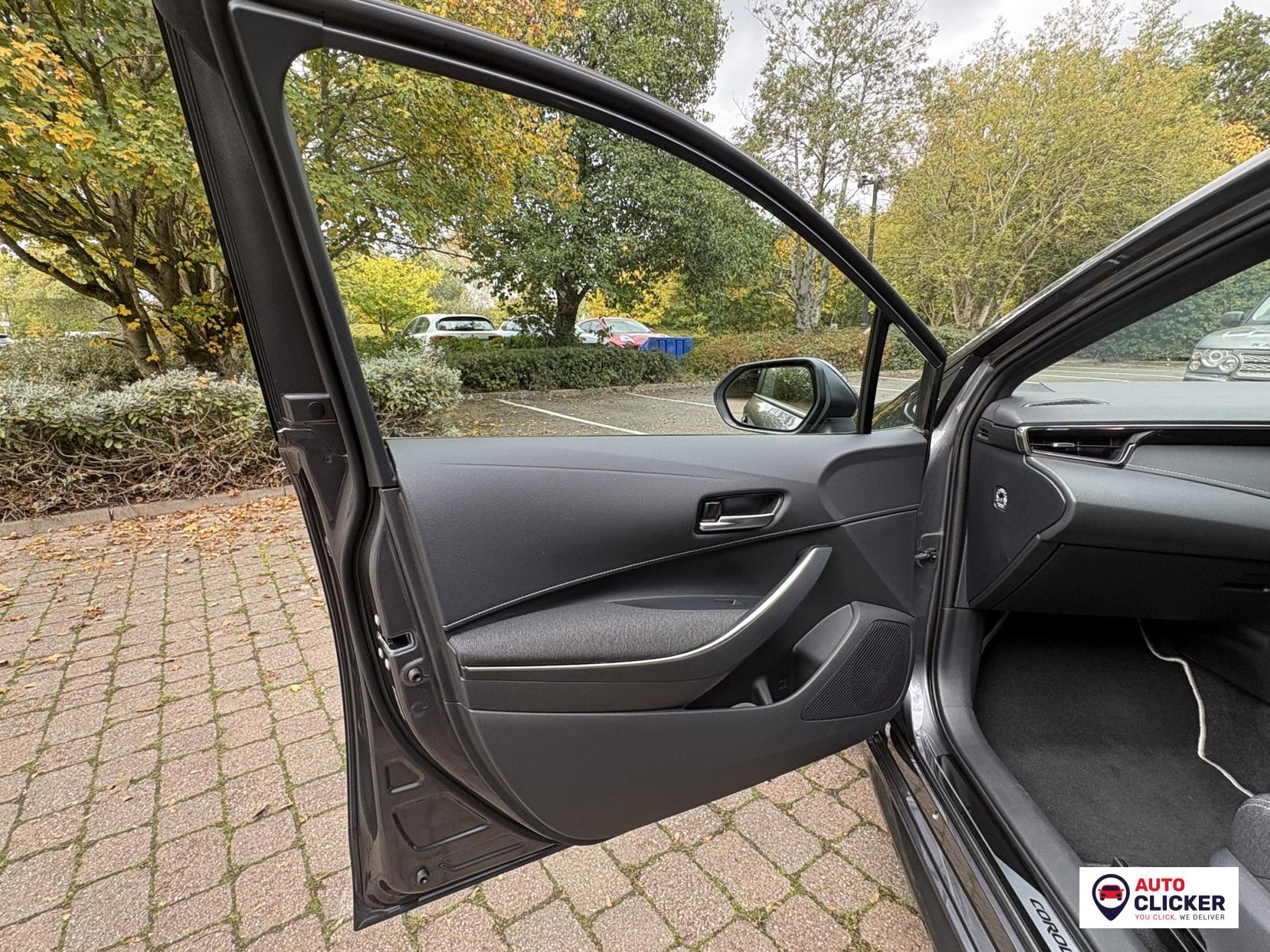 Toyota Corolla 1.8 VVT-h Icon Hatchback 5dr Petrol Hybrid CVT Euro 6 (s/s) (140 ps)