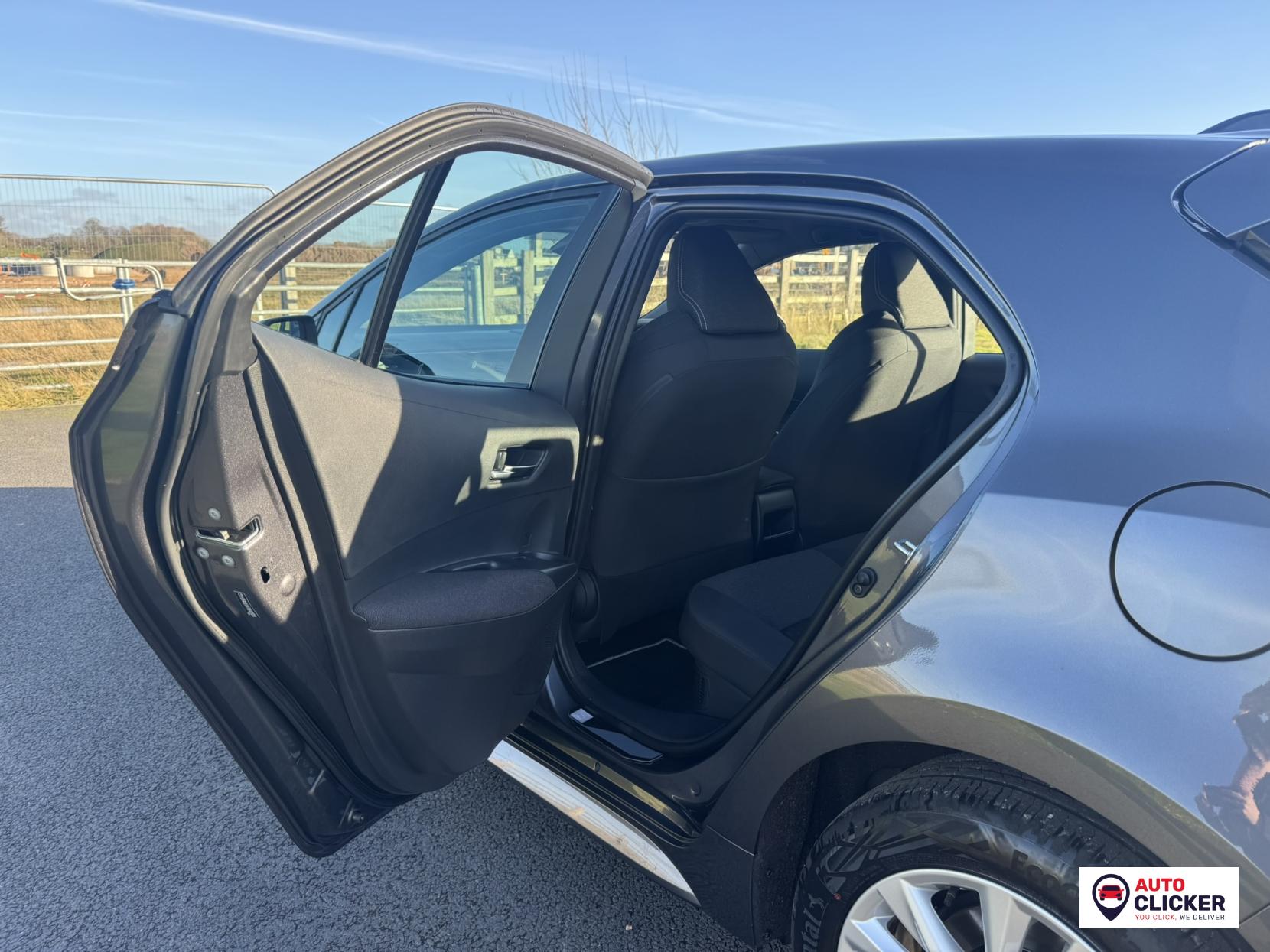 Toyota Corolla 1.8 VVT-h Icon Hatchback 5dr Petrol Hybrid CVT Euro 6 (s/s) (140 ps)