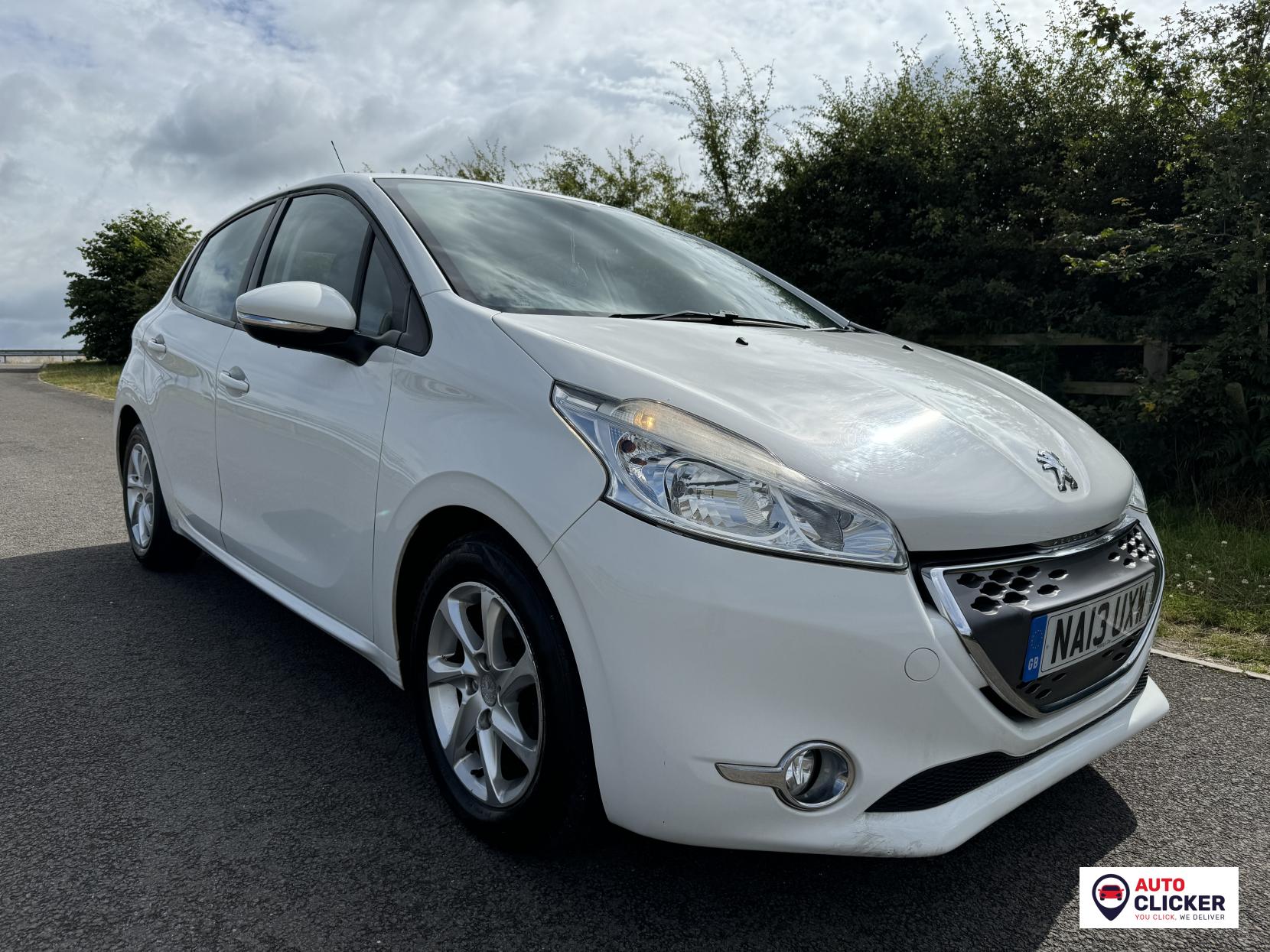 Peugeot 208 1.4 e-HDi Active Hatchback 5dr Diesel EGC Euro 5 (s/s) (70 ps)