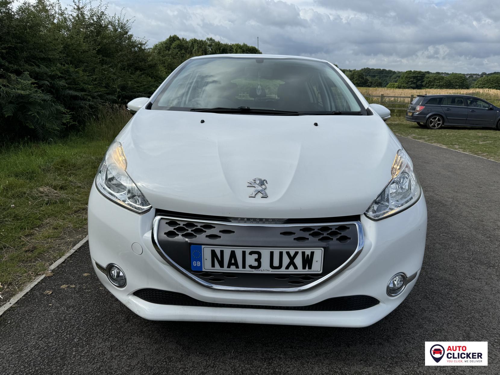 Peugeot 208 1.4 e-HDi Active Hatchback 5dr Diesel EGC Euro 5 (s/s) (70 ps)