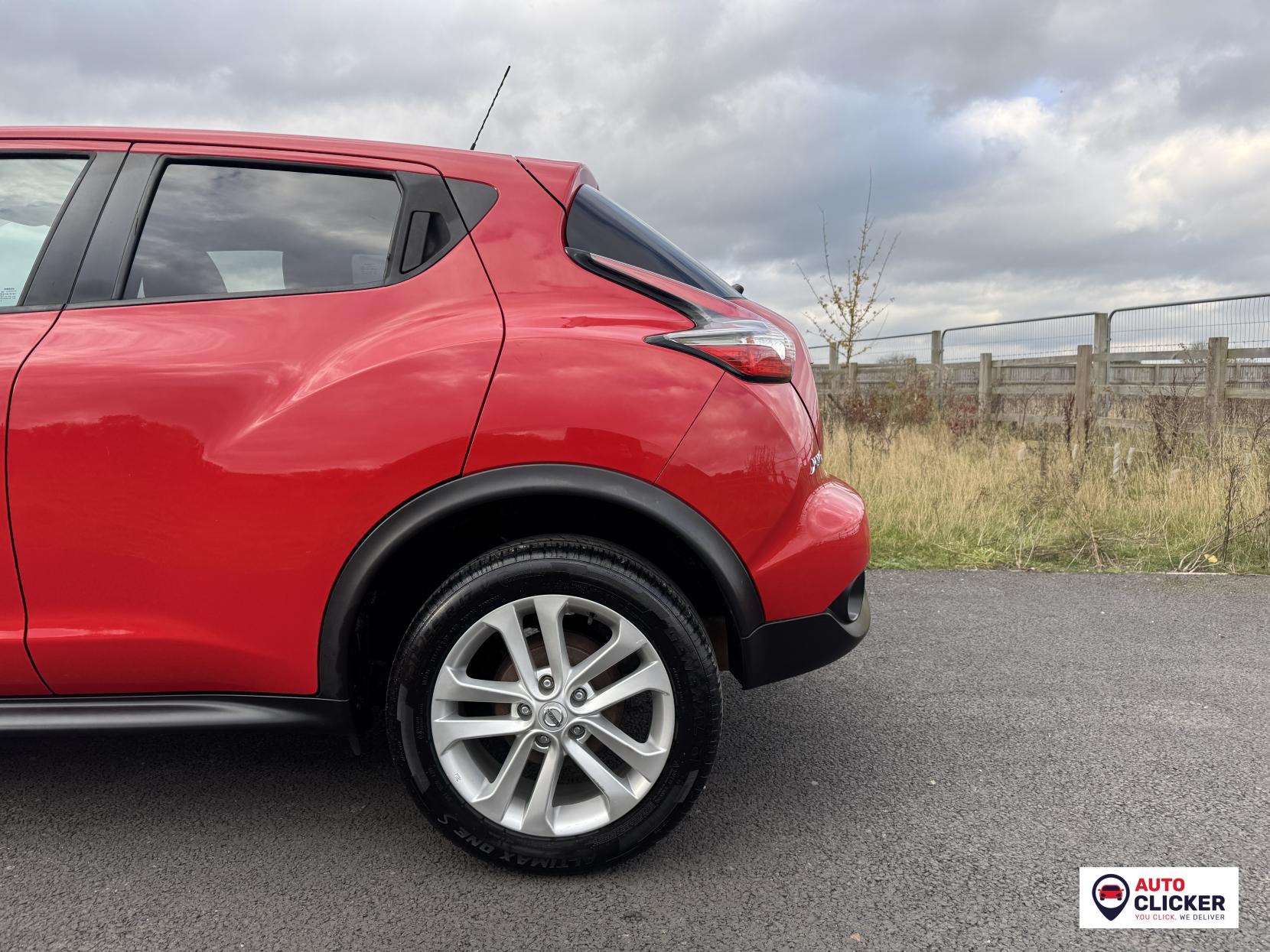 Nissan Juke 1.2 DIG-T N-Connecta SUV 5dr Petrol Manual Euro 6 (s/s) (115 ps)