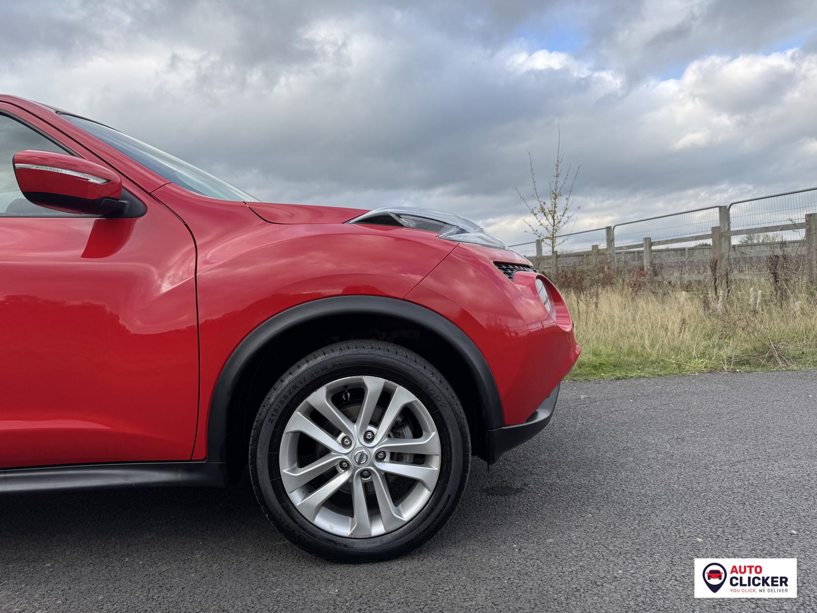 Nissan Juke 1.2 DIG-T N-Connecta SUV 5dr Petrol Manual Euro 6 (s/s) (115 ps)