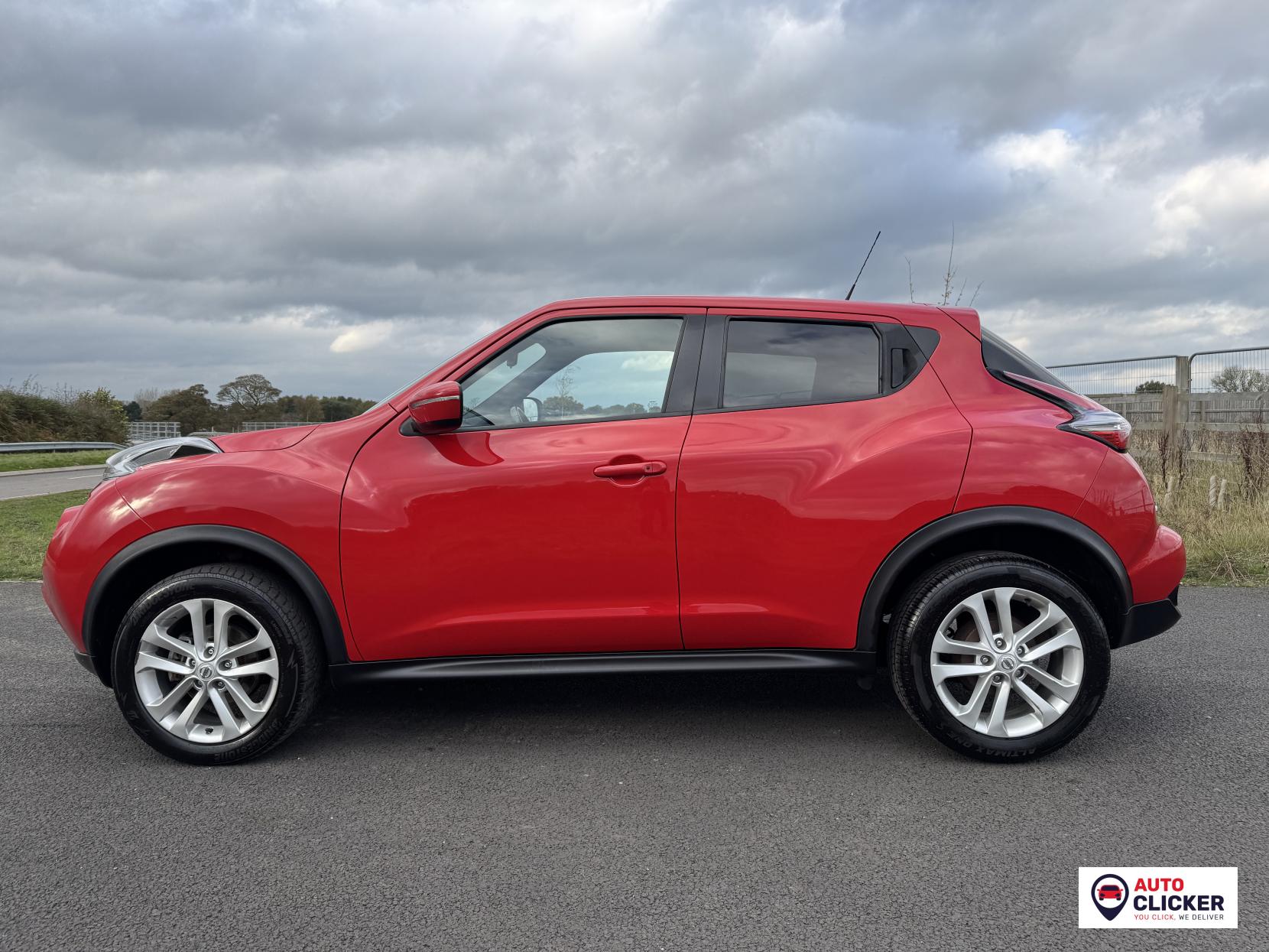 Nissan Juke 1.2 DIG-T N-Connecta SUV 5dr Petrol Manual Euro 6 (s/s) (115 ps)