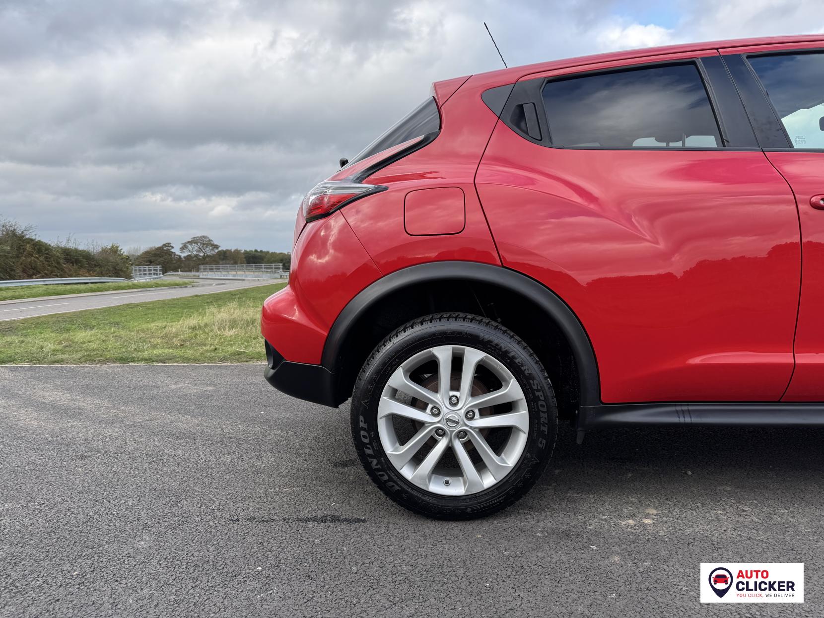 Nissan Juke 1.2 DIG-T N-Connecta SUV 5dr Petrol Manual Euro 6 (s/s) (115 ps)