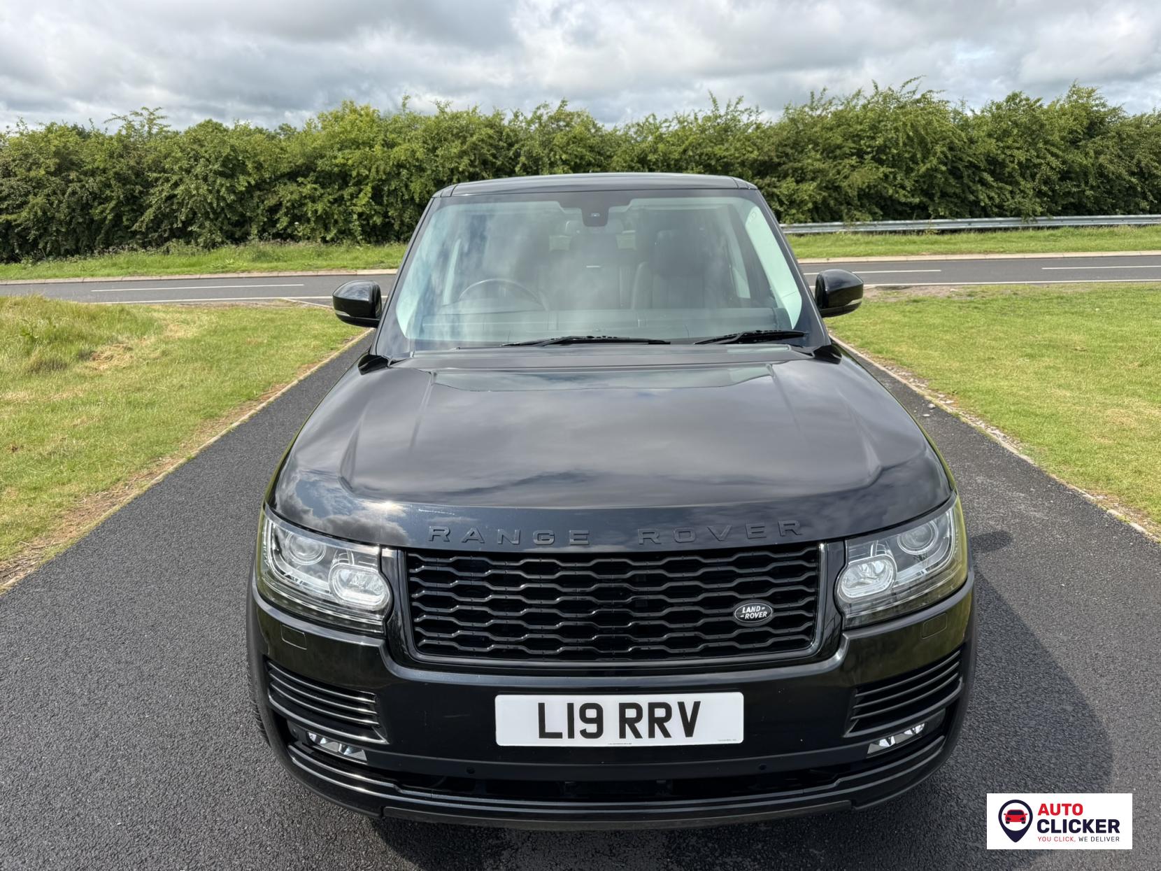 Land Rover Range Rover 4.4 SD V8 Vogue SUV 5dr Diesel Auto 4WD Euro 5 (339 ps)