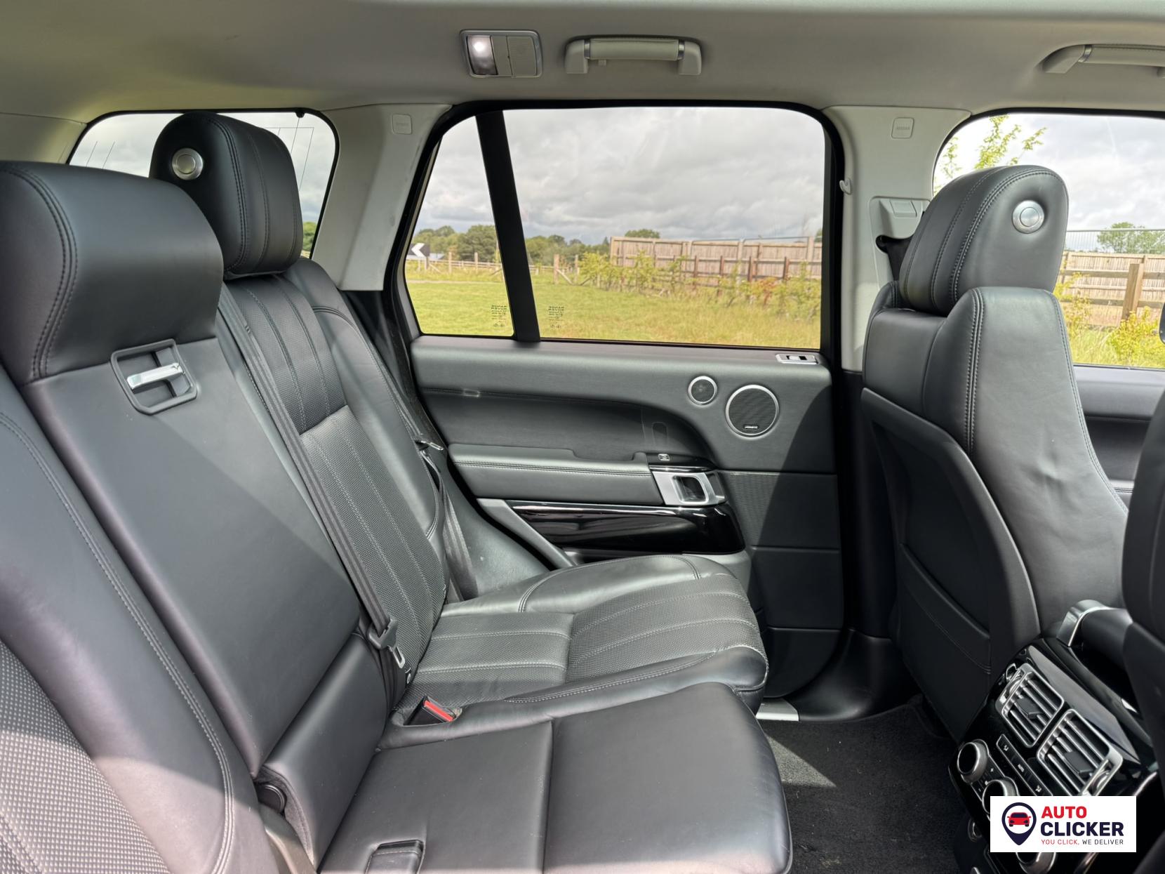 Land Rover Range Rover 4.4 SD V8 Vogue SUV 5dr Diesel Auto 4WD Euro 5 (339 ps)