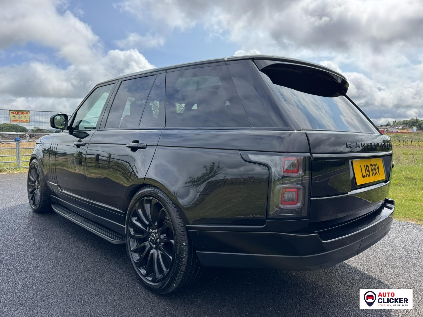 Land Rover Range Rover 4.4 SD V8 Vogue SUV 5dr Diesel Auto 4WD Euro 5 (339 ps)