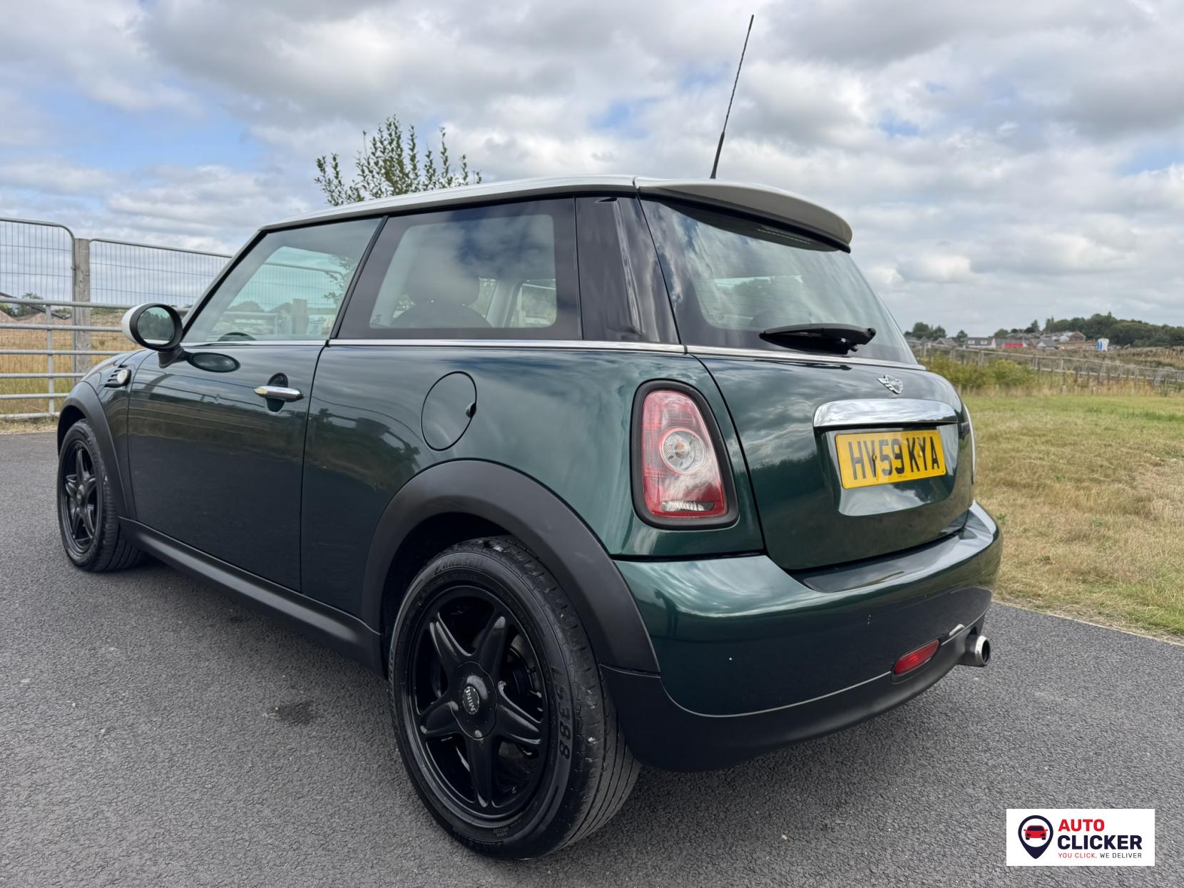 MINI Hatch 1.6 Cooper Hatchback 3dr Petrol Manual Euro 4 (120 ps)