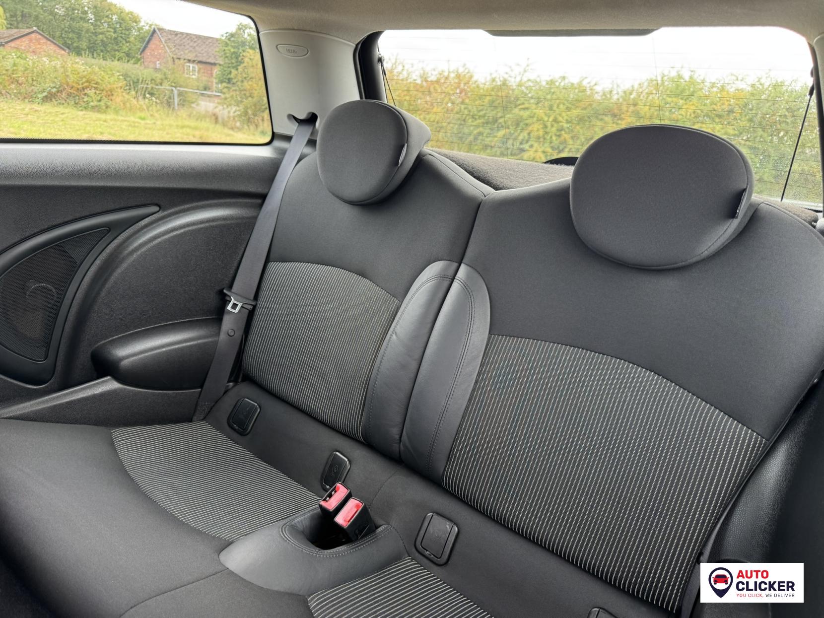 MINI Hatch 1.6 Cooper Hatchback 3dr Petrol Manual Euro 4 (120 ps)