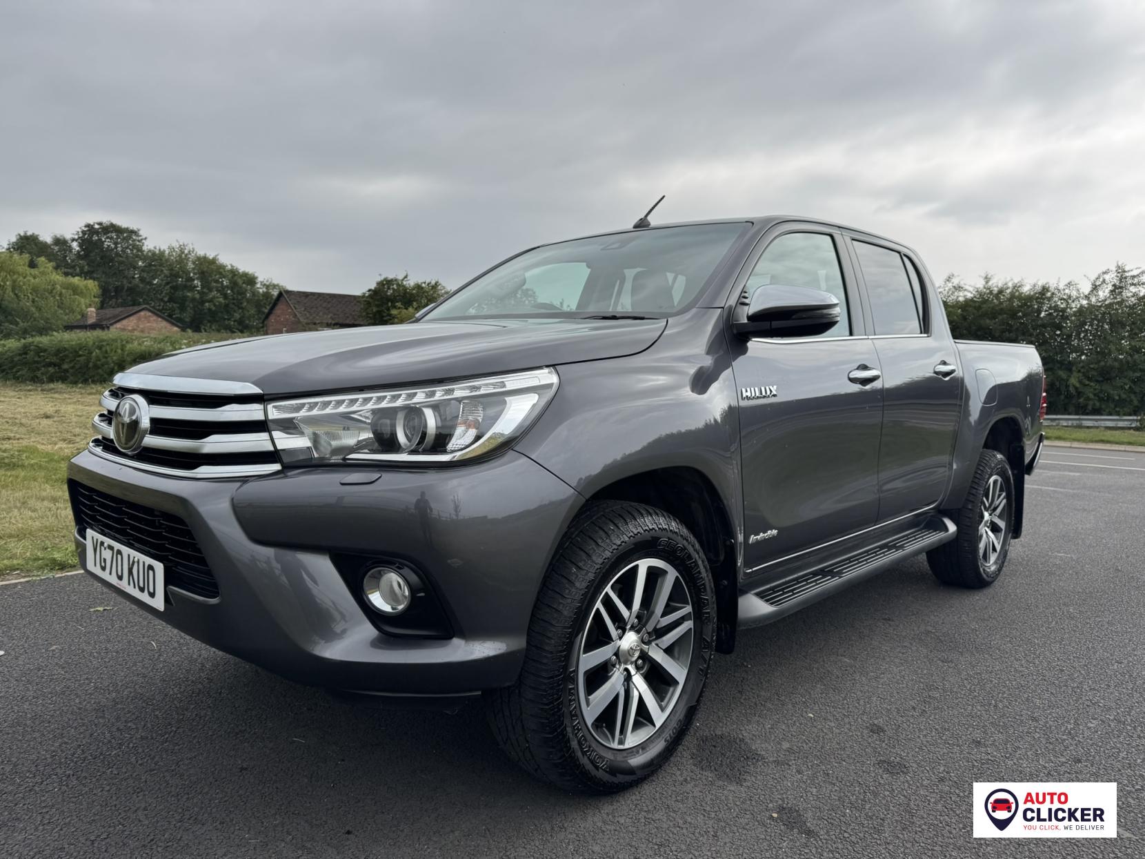 Toyota Hilux 2.4 D-4D Invincible Pickup Double Cab 4dr Diesel Auto 4WD Euro 6 (s/s) (TSS) (150 ps)