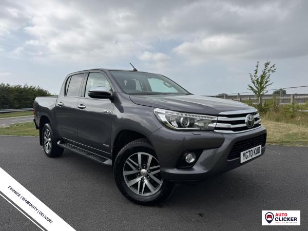 Toyota Hilux 2.4 D-4D Invincible Pickup Double Cab 4dr Diesel Auto 4WD Euro 6 (s/s) (TSS) (150 ps)
