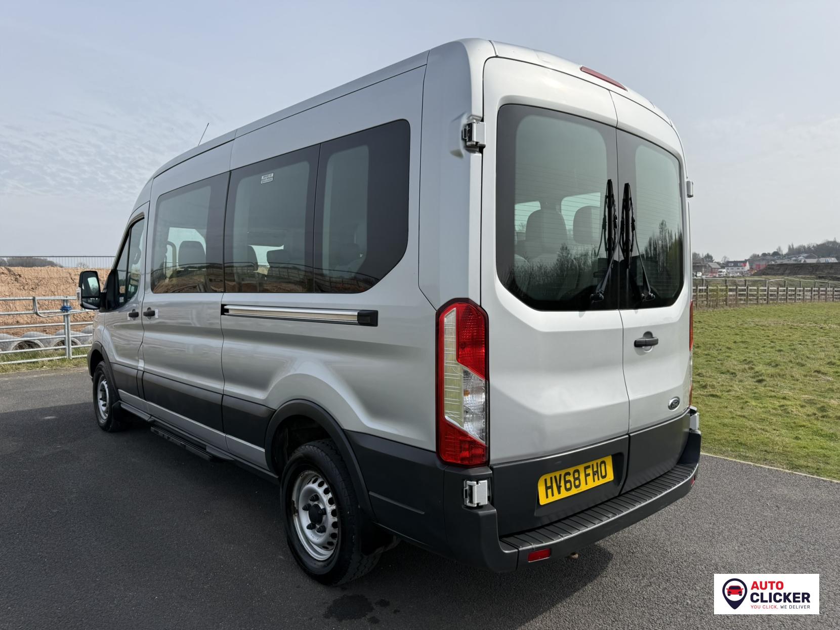 Ford Transit 2.2 TDCi 410 HDT Minibus 5dr Diesel Manual L3 H2 (14 seats) (196 g/km, 123 bhp)