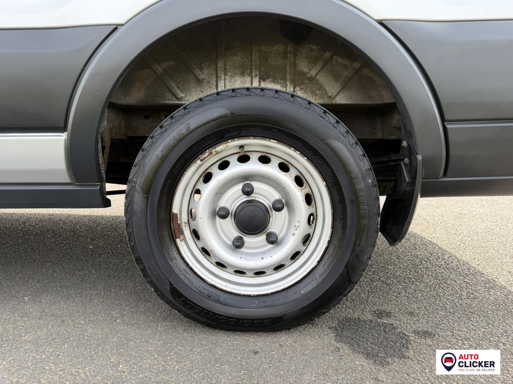 Ford Transit 2.2 TDCi 410 HDT Minibus 5dr Diesel Manual L3 H2 (14 seats) (196 g/km, 123 bhp)