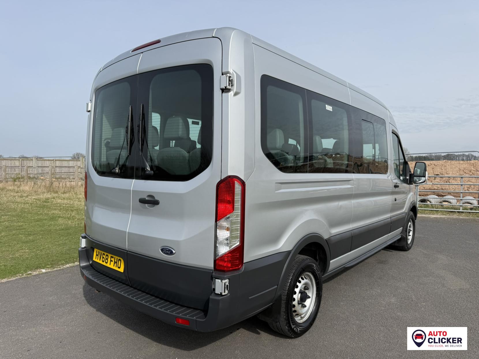 Ford Transit 2.2 TDCi 410 HDT Minibus 5dr Diesel Manual L3 H2 (14 seats) (196 g/km, 123 bhp)