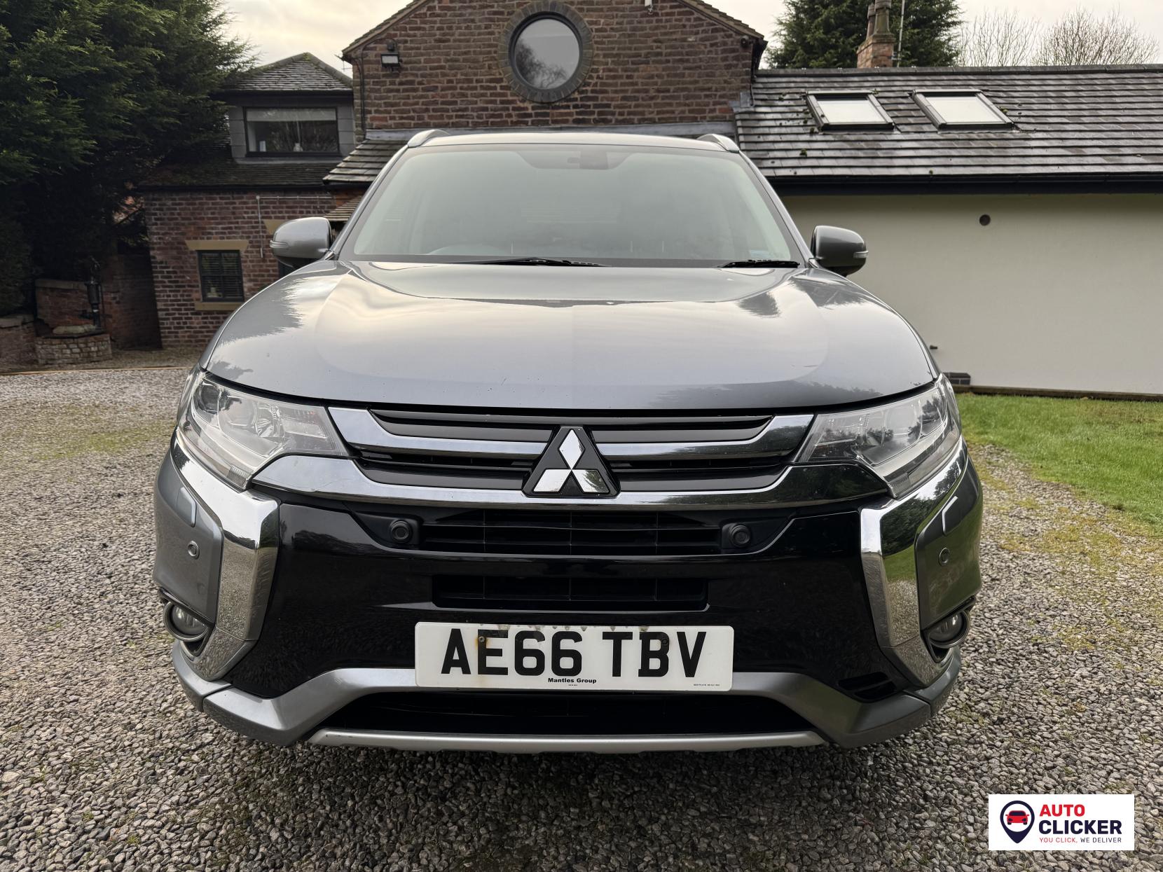 Mitsubishi Outlander 2.0h 12kWh GX4hs SUV 5dr Petrol Plug-in Hybrid CVT 4WD Euro 6 (s/s) (200 ps)