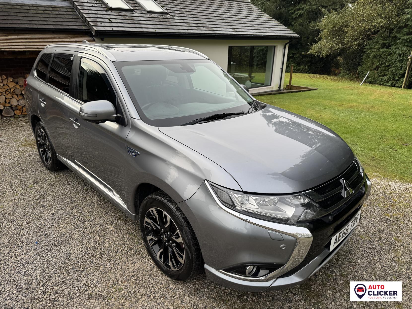 Mitsubishi Outlander 2.0h 12kWh GX4hs SUV 5dr Petrol Plug-in Hybrid CVT 4WD Euro 6 (s/s) (200 ps)