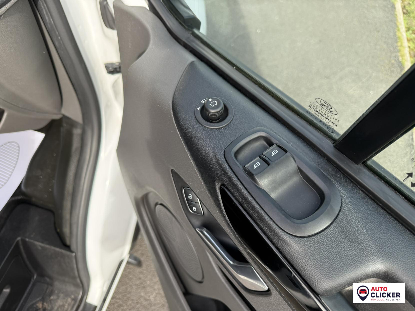 Ford Transit Custom 2.0 300 EcoBlue Limited Panel Van 5dr Diesel Manual L2 H1 Euro 6 (s/s) (130 ps)