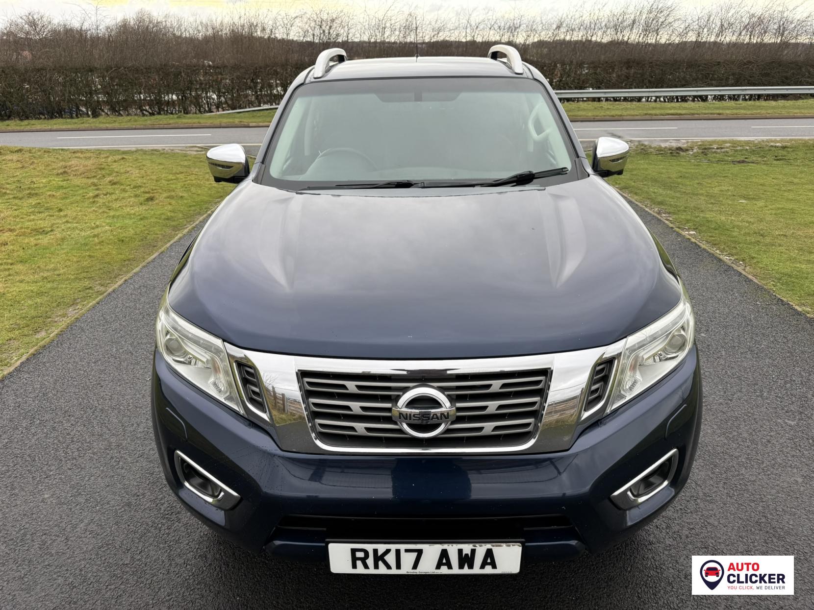 Nissan Navara 2.3 dCi Tekna Pickup Double Cab 4dr Diesel Auto 4WD Euro 6 (190 ps)