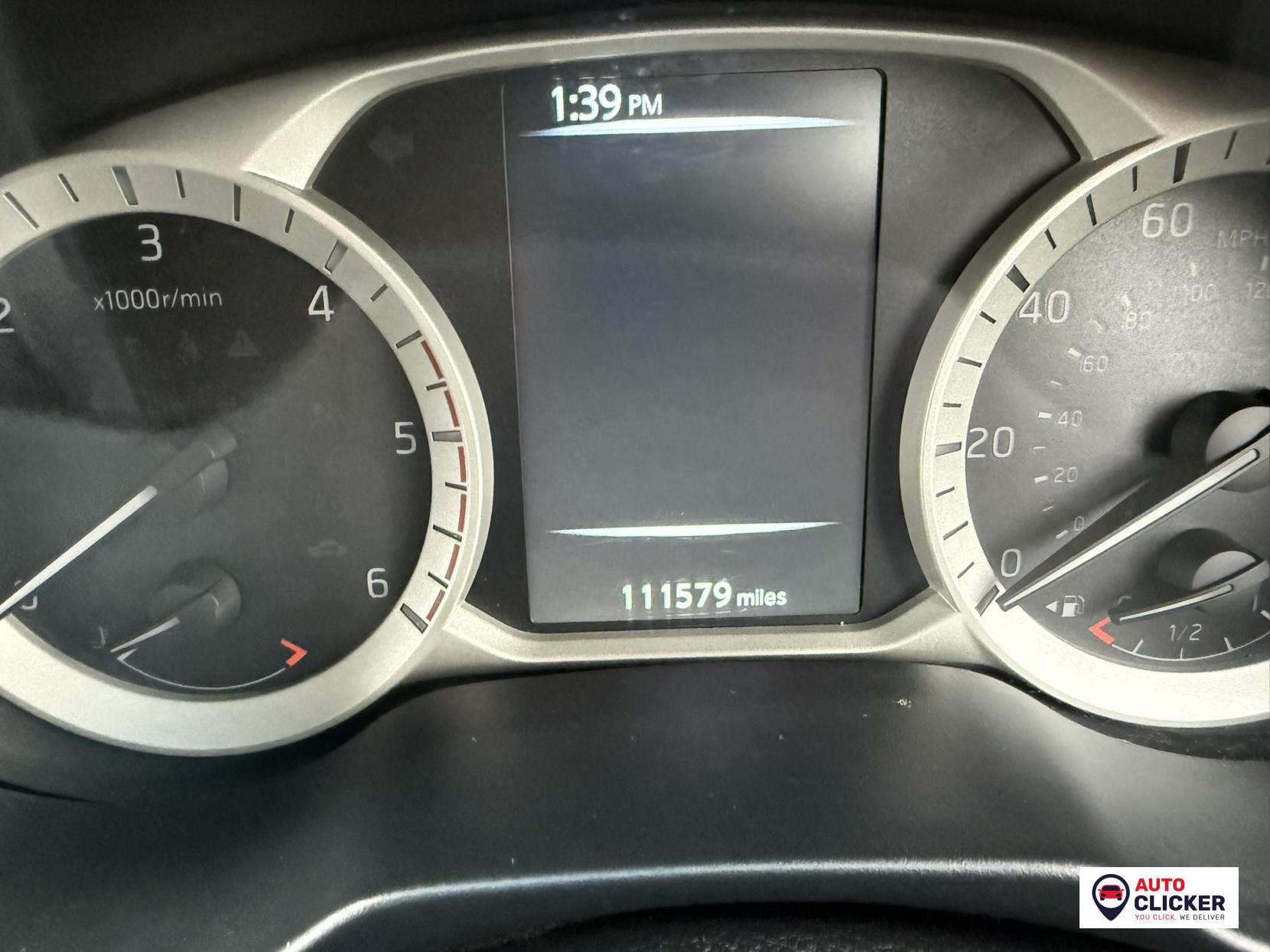 Nissan Navara 2.3 dCi Tekna Pickup Double Cab 4dr Diesel Auto 4WD Euro 6 (190 ps)