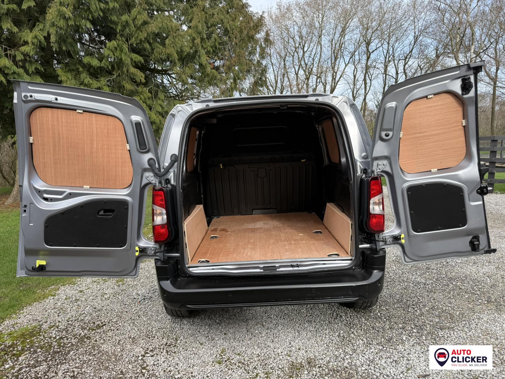 Peugeot Partner 1.5 BlueHDi 1000 Professional Premium + Standard Panel Van 5dr Diesel Manual SWB Euro 6 (s/s) (100 bhp)